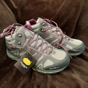 Eddie Bauer Women’s Lukla Pro Mid Waterproof Hiker